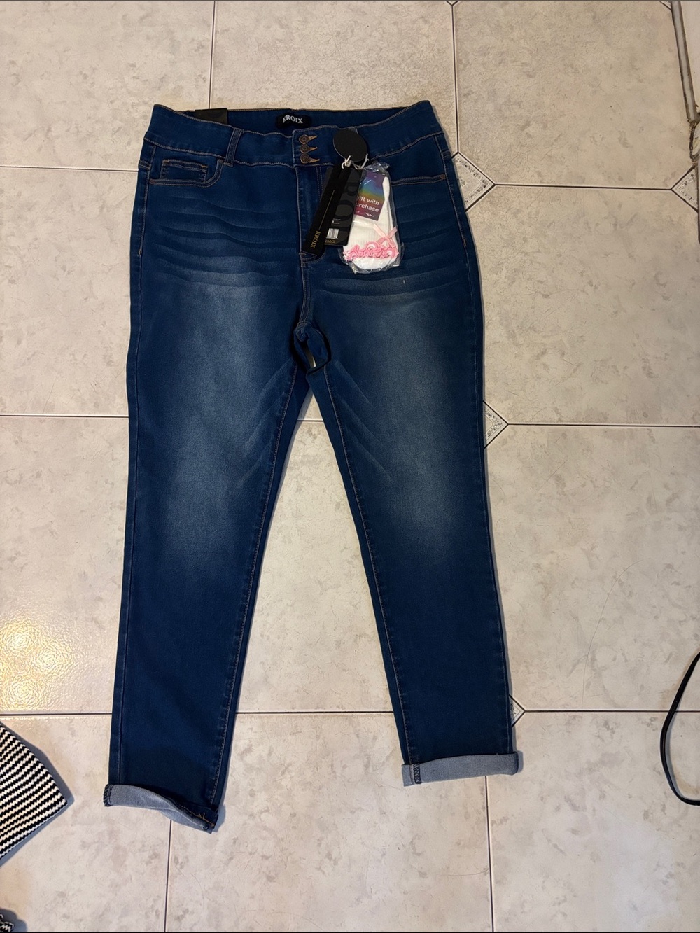 Plus-Size Dark Blue Skinny Jeans with Stretch Waistband